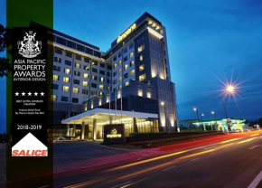  Impiana Hotel Senai  Сенае